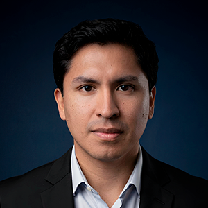 Josías M. - Back-Office and Customer Service Executive
