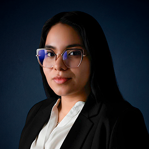 Leslie C. - Legal Assistant